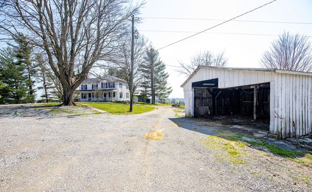 1030 Bannister Pike, Dry Ridge, KY 41035