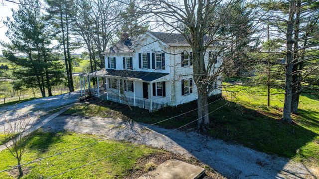 1030 Bannister Pike, Dry Ridge, KY 41035