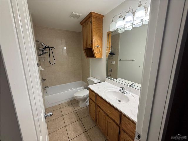 3836 Frontier Drive, Edinburg, TX 78539