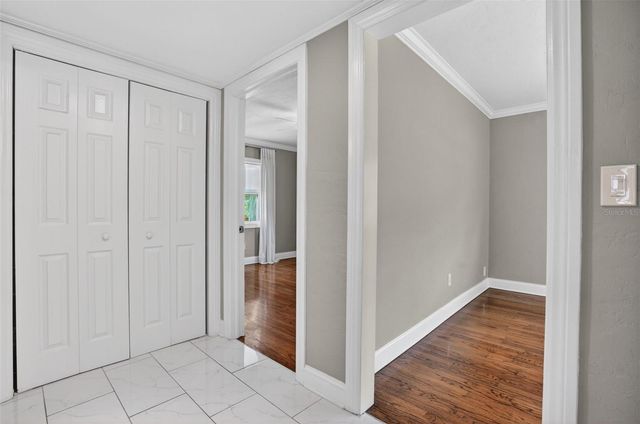 2810 SANDERS DRIVE, Tampa, FL 33611
