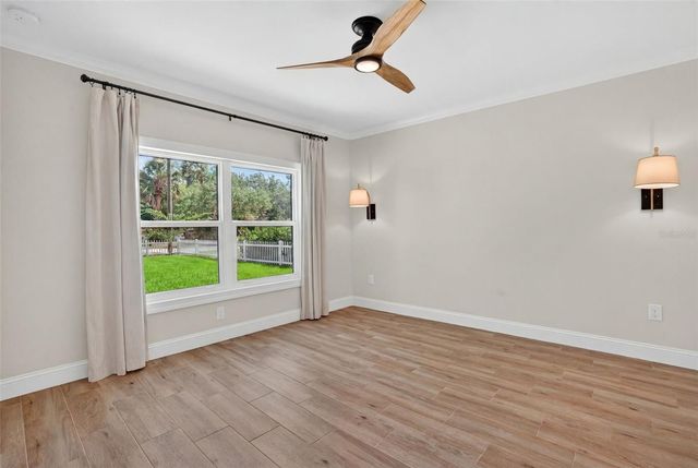 2810 SANDERS DRIVE, Tampa, FL 33611