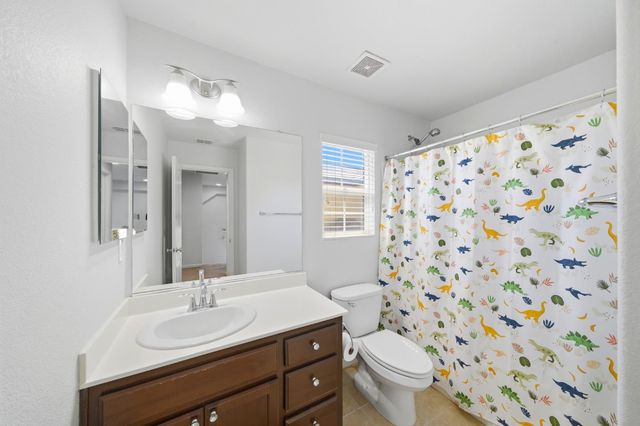 698 Equinox Loop, Lincoln, CA 95648
