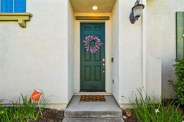 698 Equinox Loop, Lincoln, CA 95648