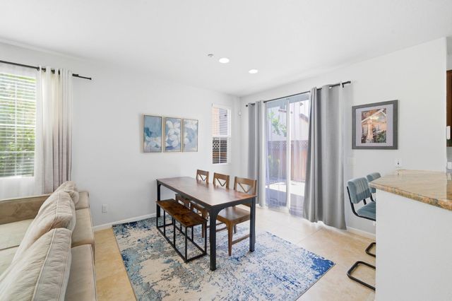 698 Equinox Loop, Lincoln, CA 95648