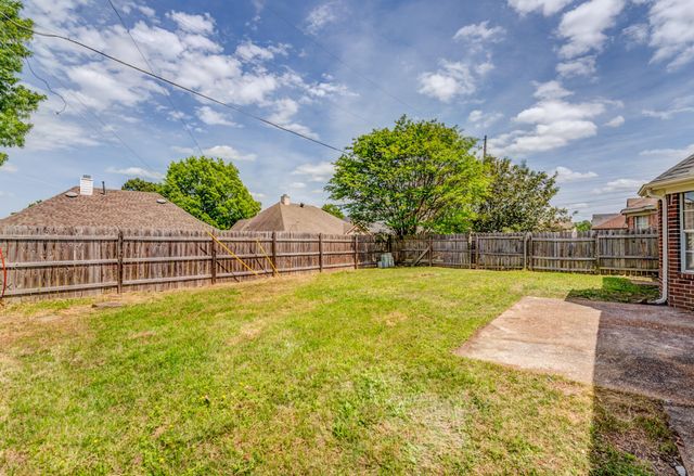 432 BRUINS TRCE, Memphis, TN 38018