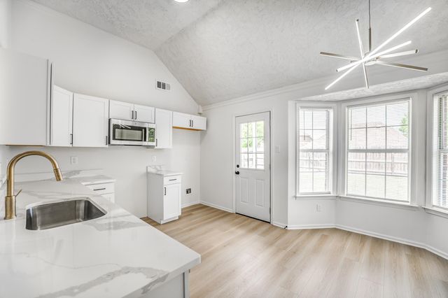 432 BRUINS TRCE, Memphis, TN 38018