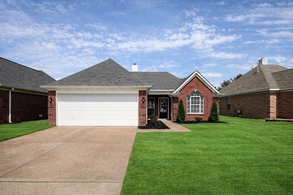 432 BRUINS TRCE, Memphis, TN 38018