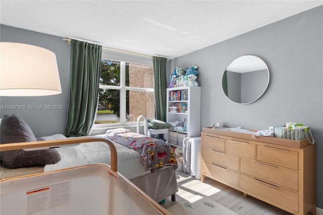 9440 Tangerine Pl 202, Davie, FL 33324