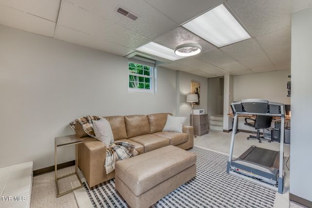 111 Margo Drive, Johnson City, TN 37601