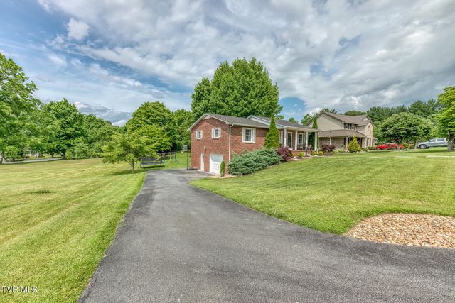 111 Margo Drive, Johnson City, TN 37601