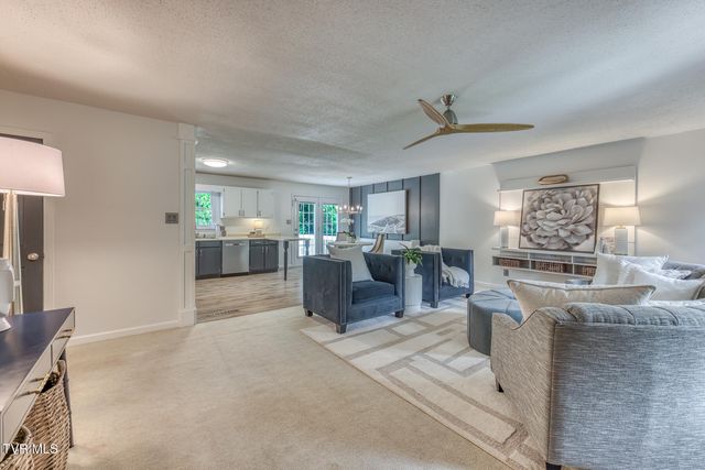 111 Margo Drive, Johnson City, TN 37601