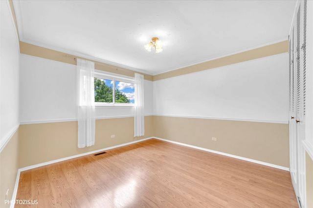 1773 SHOSHONEE Trail 1773, Wheeling, IL 60090