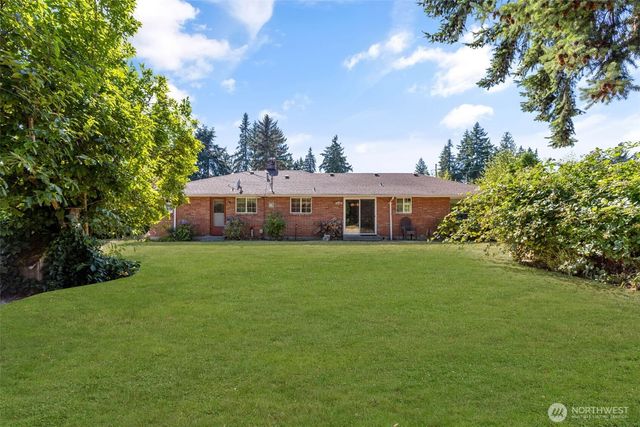 2011 87th Avenue Ct E, Edgewood, WA 98371