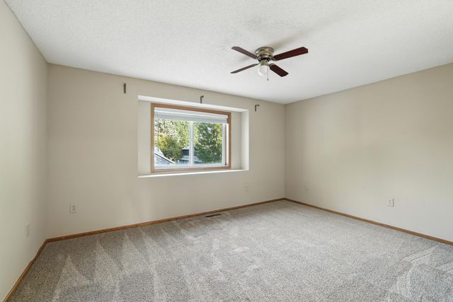 3230 Edgerton Street, Vadnais Heights, MN 55127