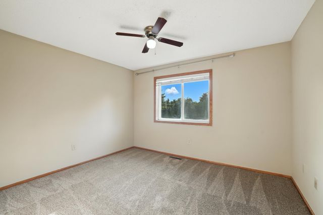 3230 Edgerton Street, Vadnais Heights, MN 55127