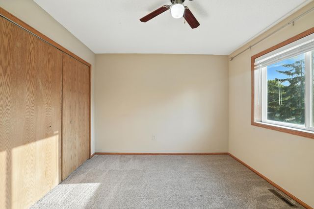 3230 Edgerton Street, Vadnais Heights, MN 55127