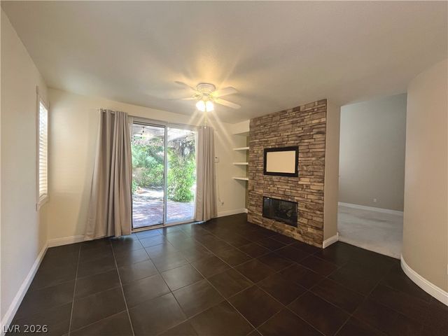 1809 Snow Spring Lane, Las Vegas, NV 89134