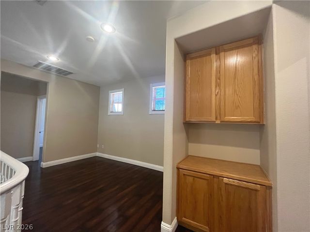 1809 Snow Spring Lane, Las Vegas, NV 89134