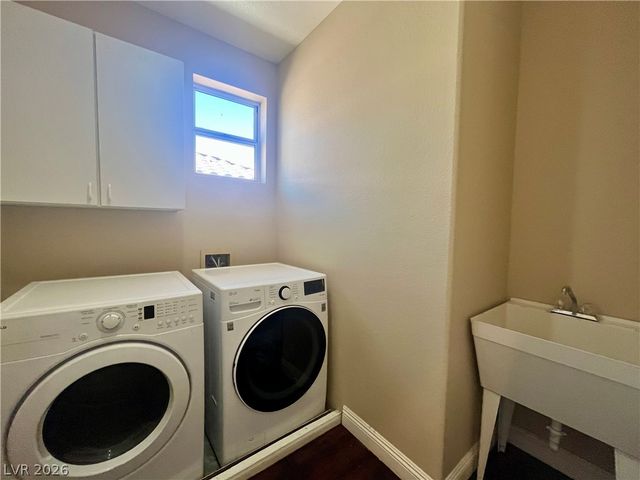 1809 Snow Spring Lane, Las Vegas, NV 89134