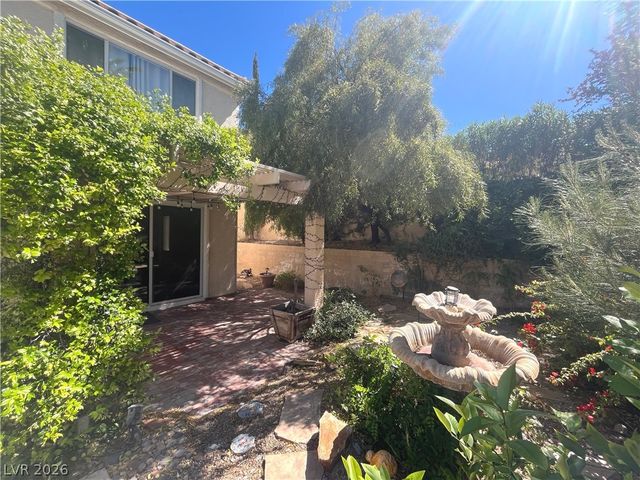 1809 Snow Spring Lane, Las Vegas, NV 89134