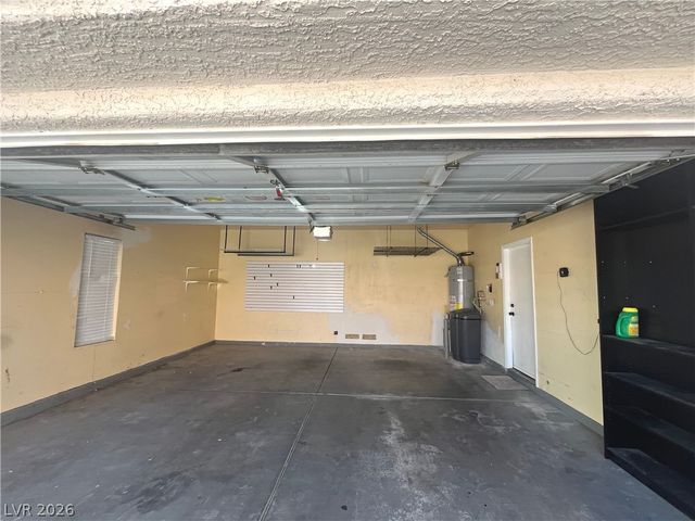 1809 Snow Spring Lane, Las Vegas, NV 89134