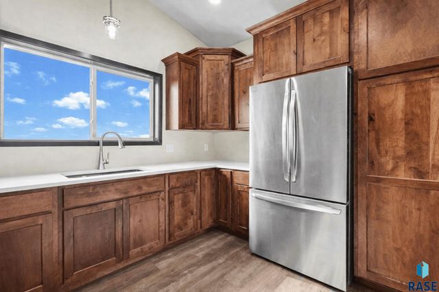 404 E 11th St Street, Crooks, SD 57020