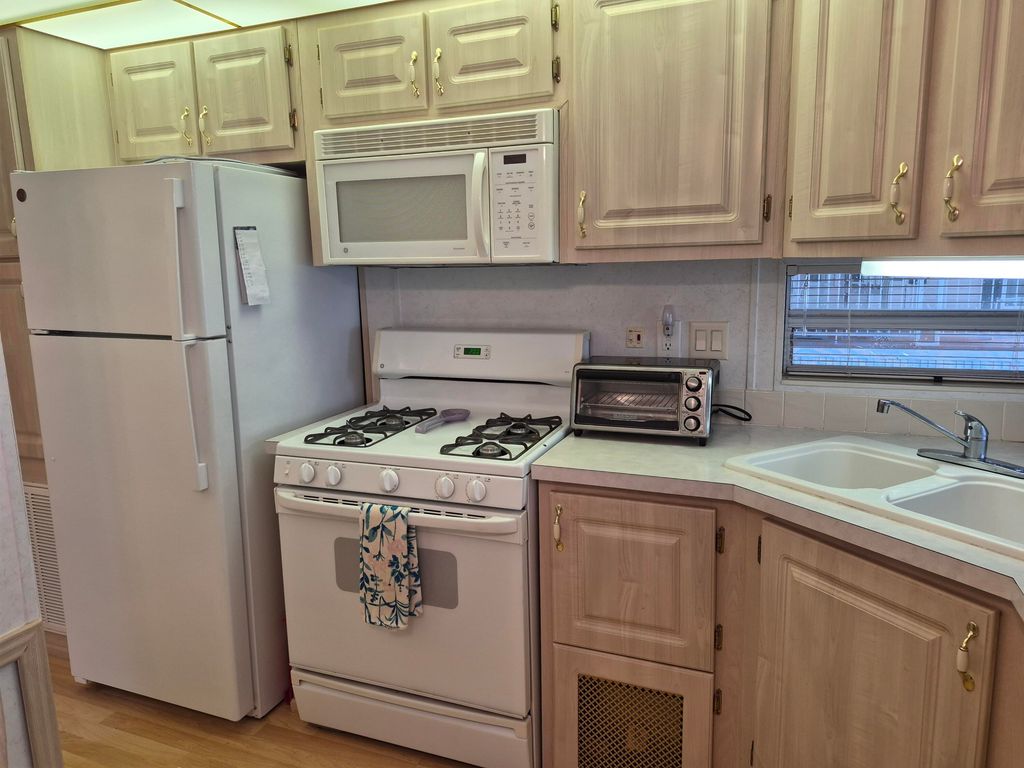 620 Post Road 29, Wells, ME 04090 — photo 4