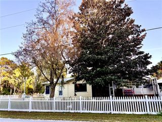 8358 W Highland Street, Homosassa, FL 34448