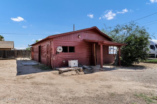 3235 E SUNNYSIDE Lane E, Phoenix, AZ 85032