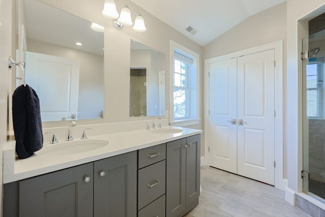 17 Washington Avenue 3, Waltham, MA 02453