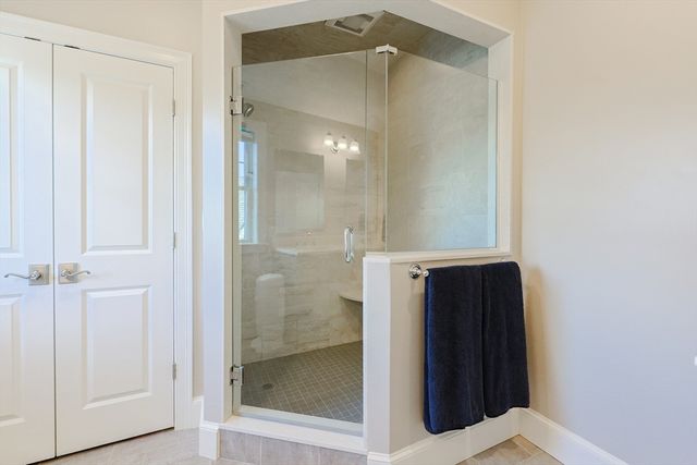 17 Washington Avenue 3, Waltham, MA 02453