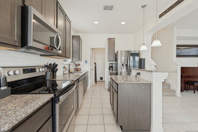 625 Pond, New Braunfels, TX 78130