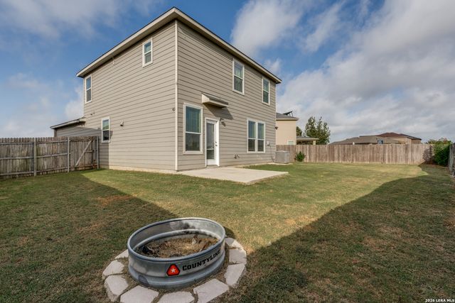 625 Pond, New Braunfels, TX 78130