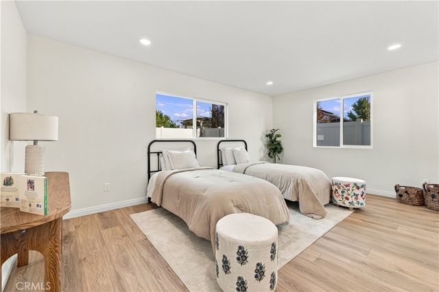 7508 Royer Avenue, West Hills, CA 91307