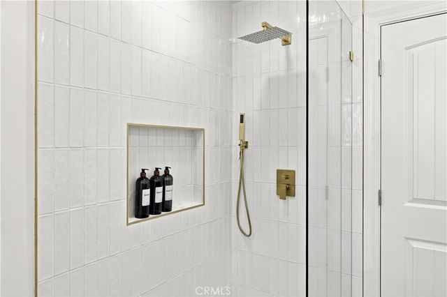 7508 Royer Avenue, West Hills, CA 91307