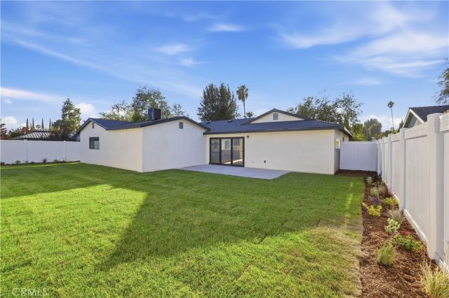7508 Royer Avenue, West Hills, CA 91307