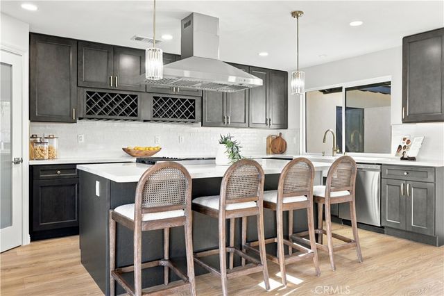 7508 Royer Avenue, West Hills, CA 91307