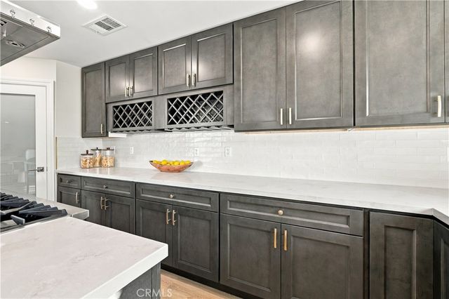 7508 Royer Avenue, West Hills, CA 91307
