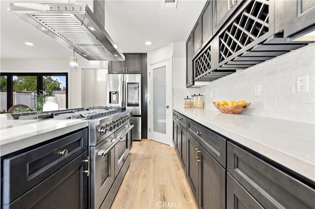 7508 Royer Avenue, West Hills, CA 91307