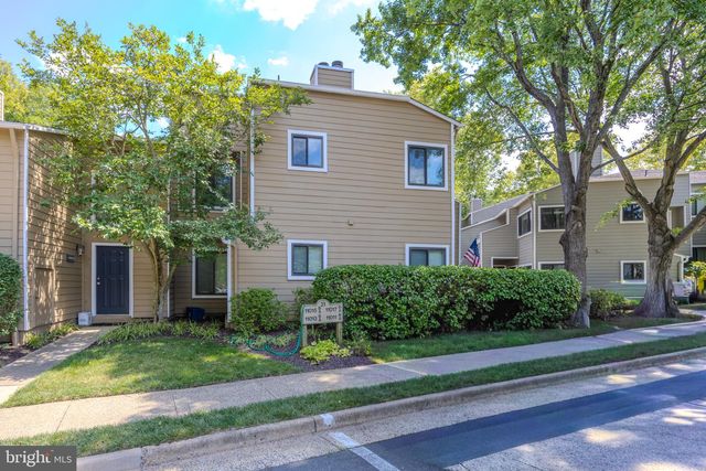 11017-A VILLARIDGE CT, Reston, VA 20191