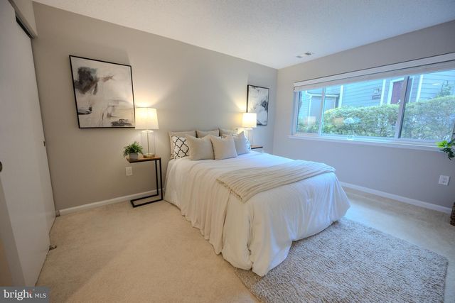 11017-A VILLARIDGE CT, Reston, VA 20191