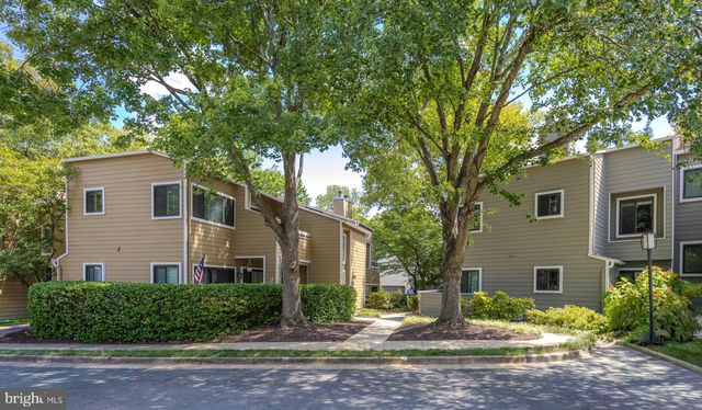 11017-A VILLARIDGE CT, Reston, VA 20191