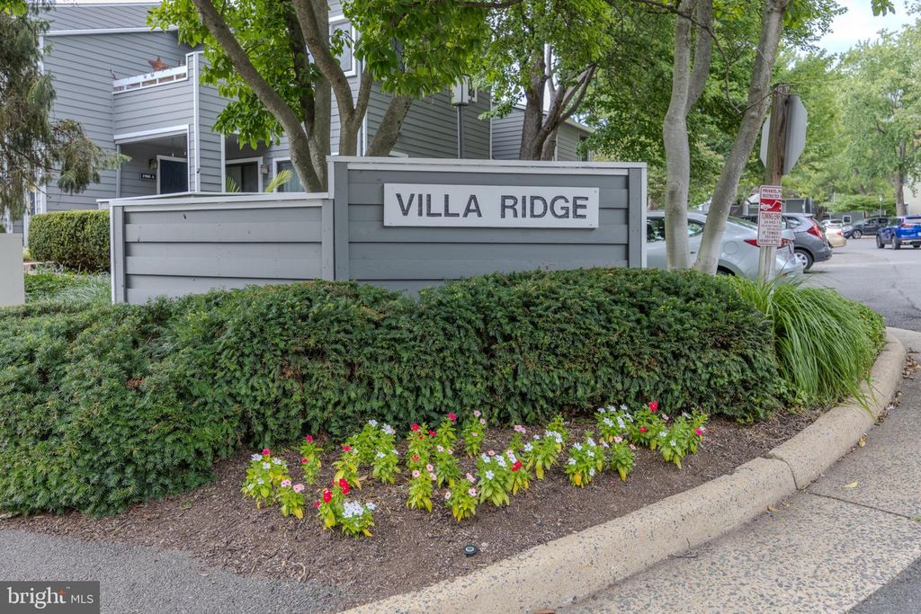 11017-A VILLARIDGE CT, Reston, VA 20191
