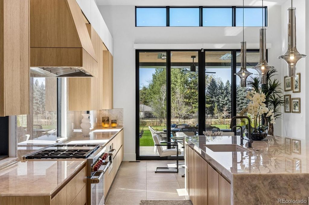 Image 12 of property listing at 1533 Cherryville Road, Greenwood Village, CO 80121