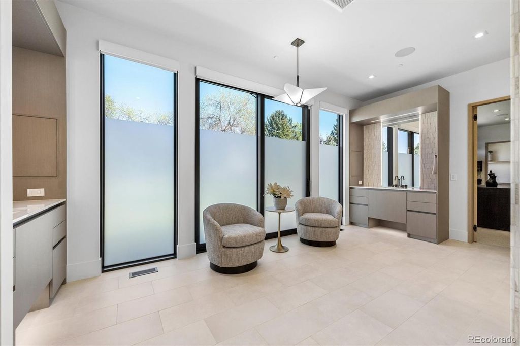 Image 21 of property listing at 1533 Cherryville Road, Greenwood Village, CO 80121