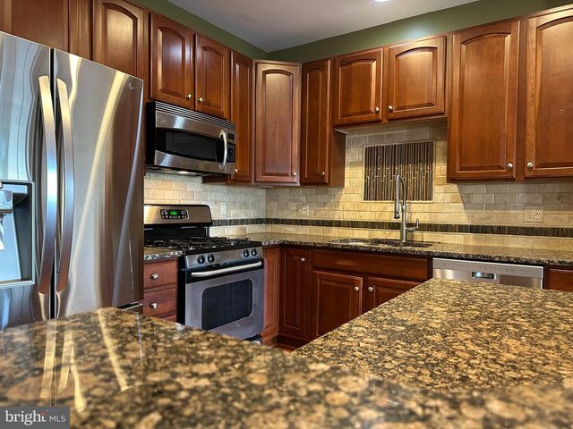 16 PEPPERMINT DR, Lumberton, NJ 08048