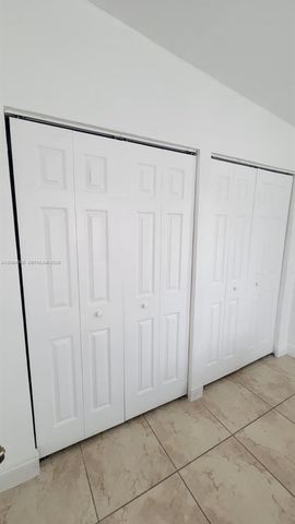 11340 SW 48th St, Miami, FL 33165