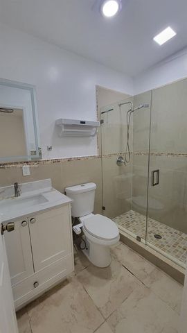 11340 SW 48th St, Miami, FL 33165