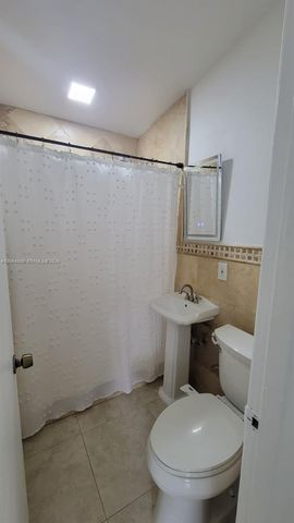 11340 SW 48th St, Miami, FL 33165