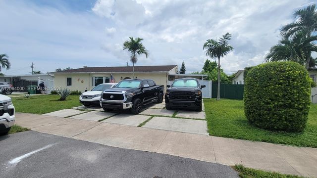 11340 SW 48th St, Miami, FL 33165
